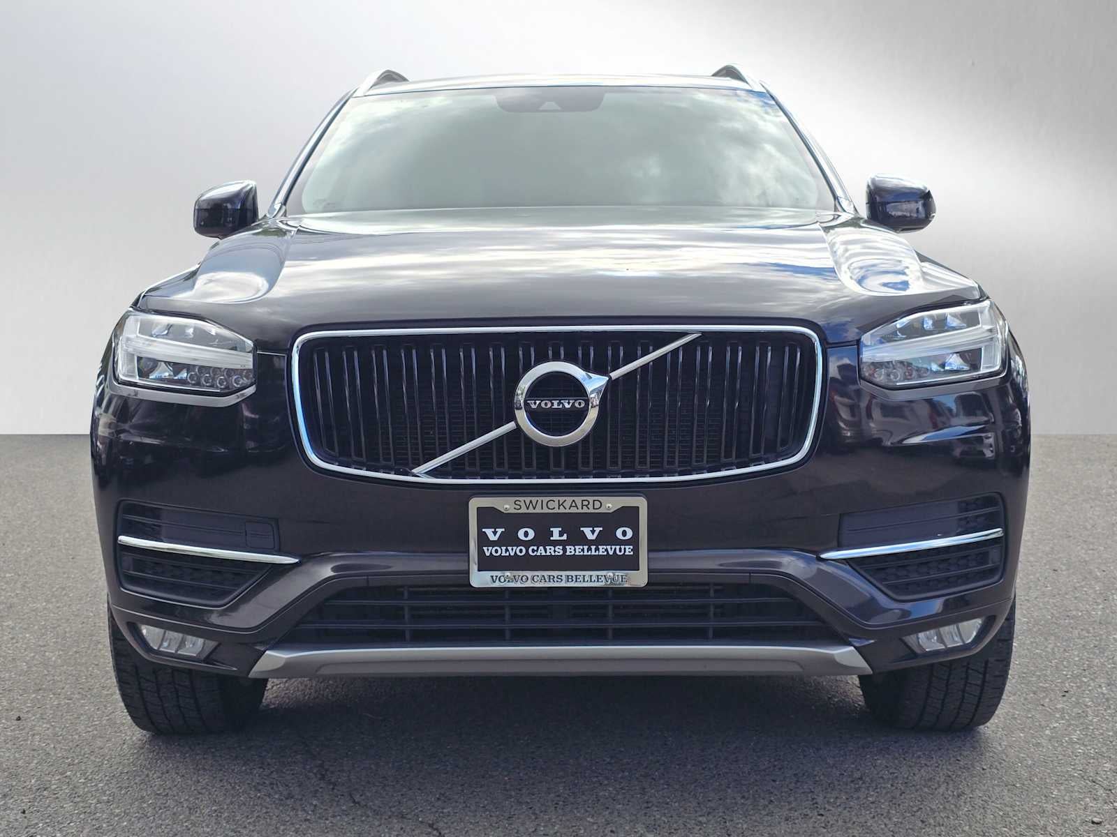 2019 Volvo XC90 Momentum