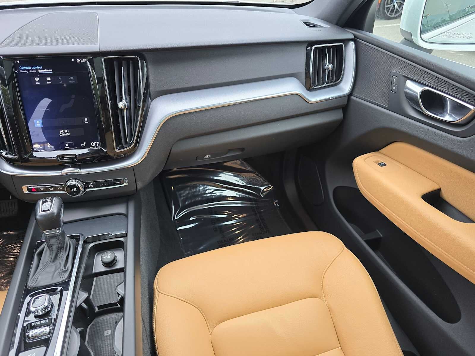 2020 Volvo XC60 Momentum