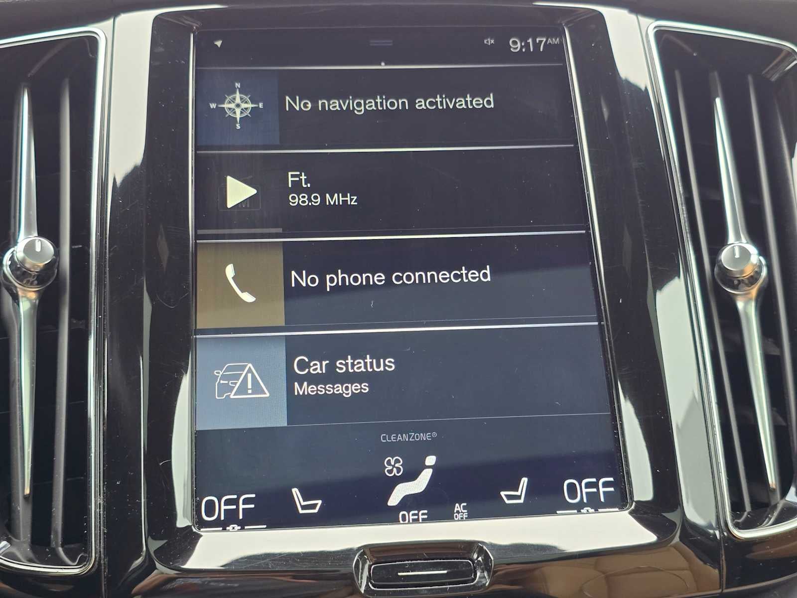 2020 Volvo XC60 Momentum