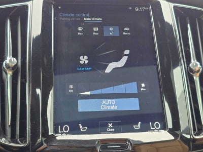 2020 Volvo XC60 Momentum