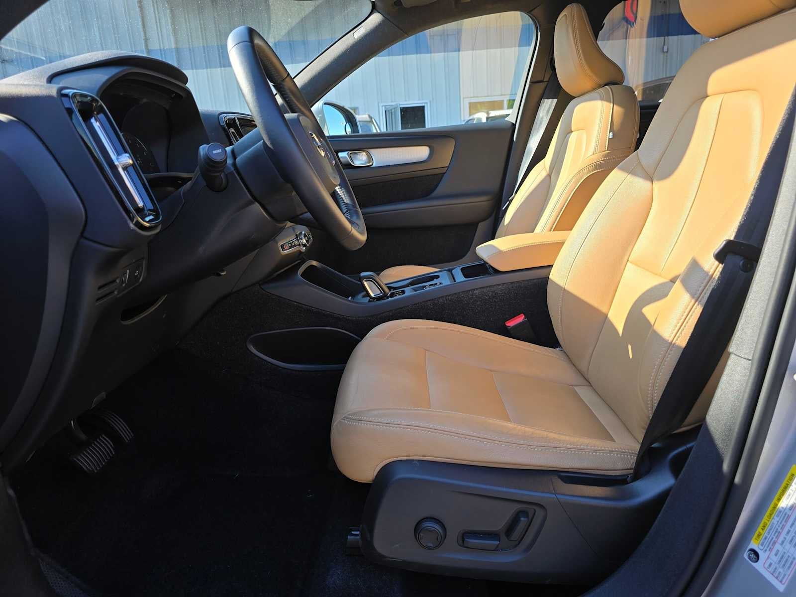 2019 Volvo XC40 Momentum