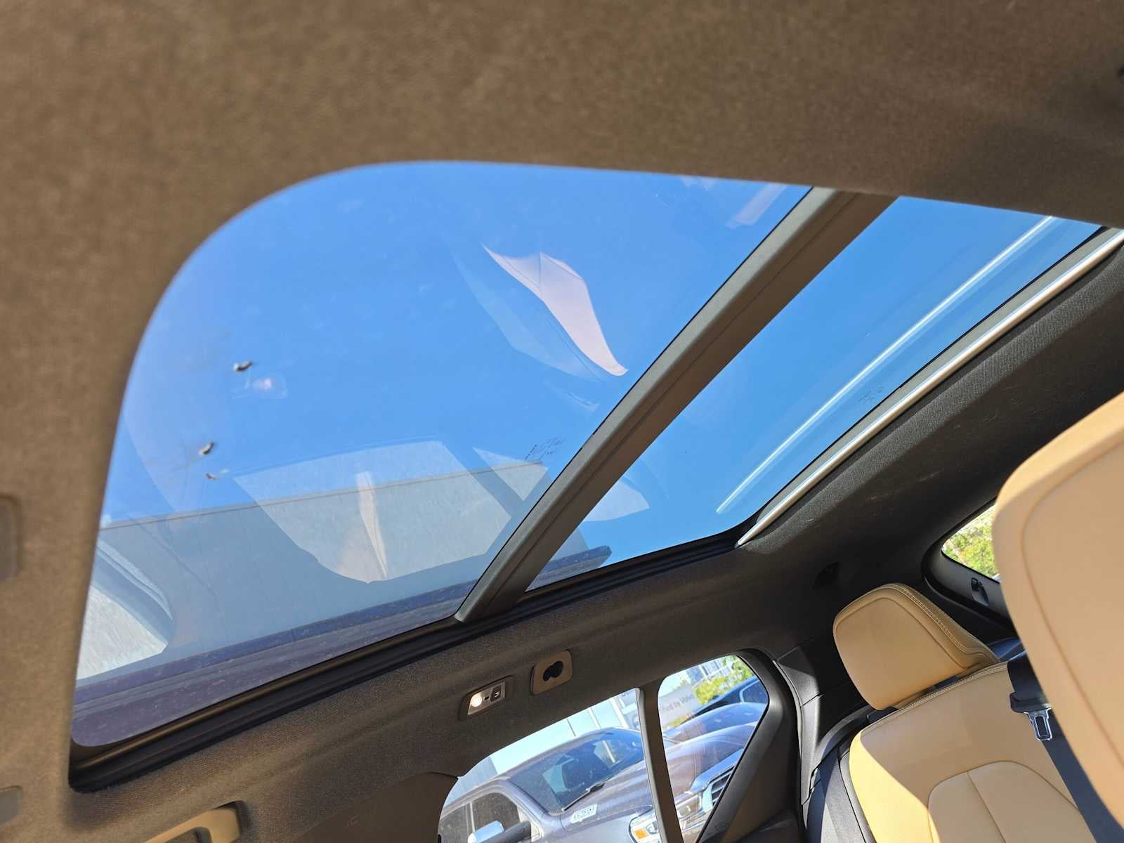 2019 Volvo XC40 Momentum