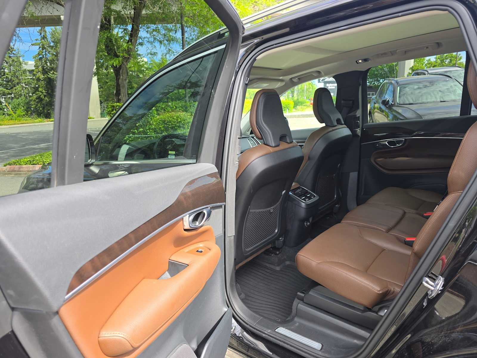 2019 Volvo XC90 Momentum