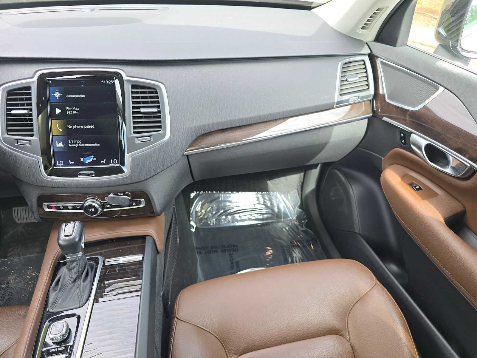 2019 Volvo XC90 Momentum
