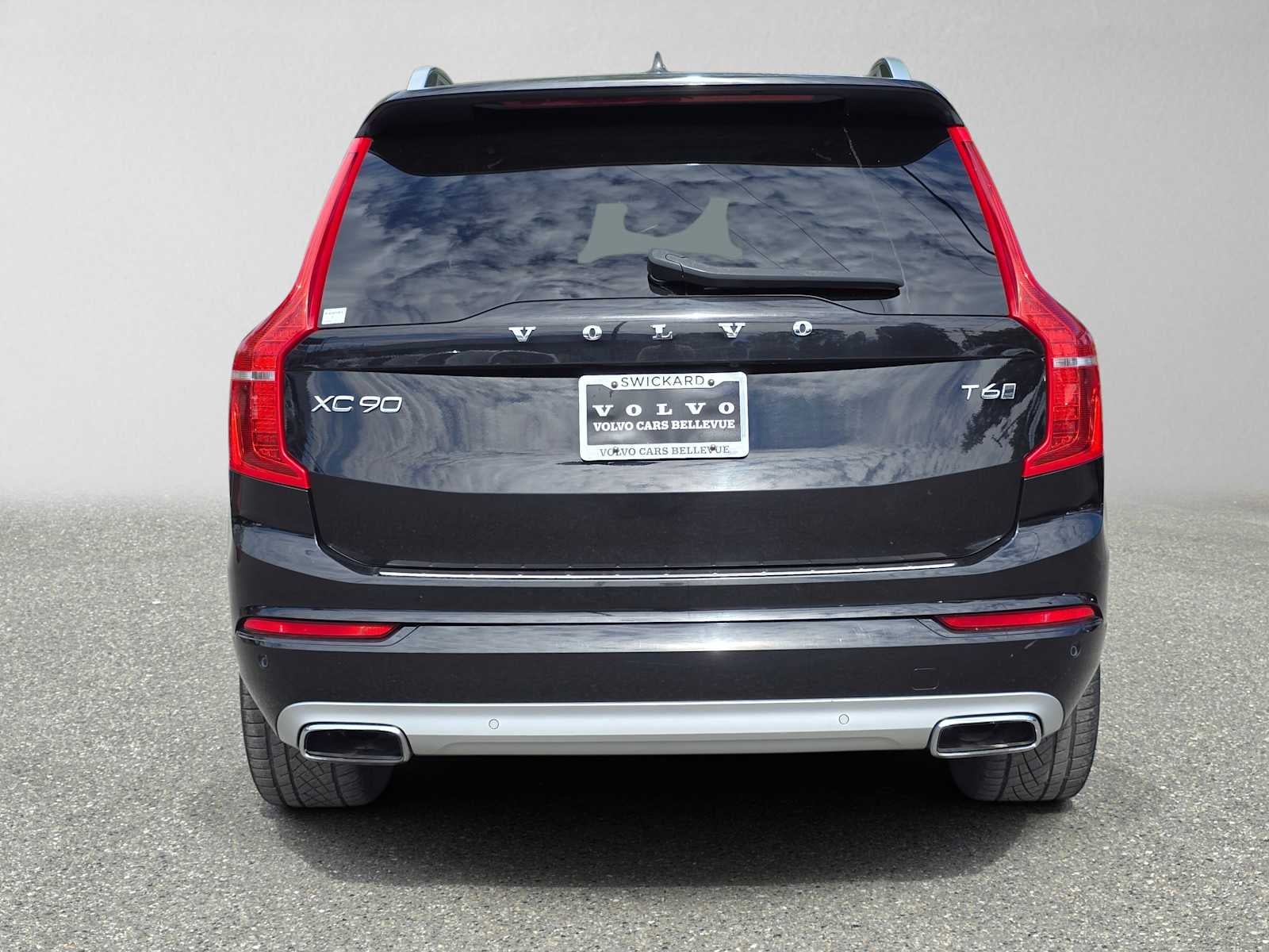 2019 Volvo XC90 Momentum