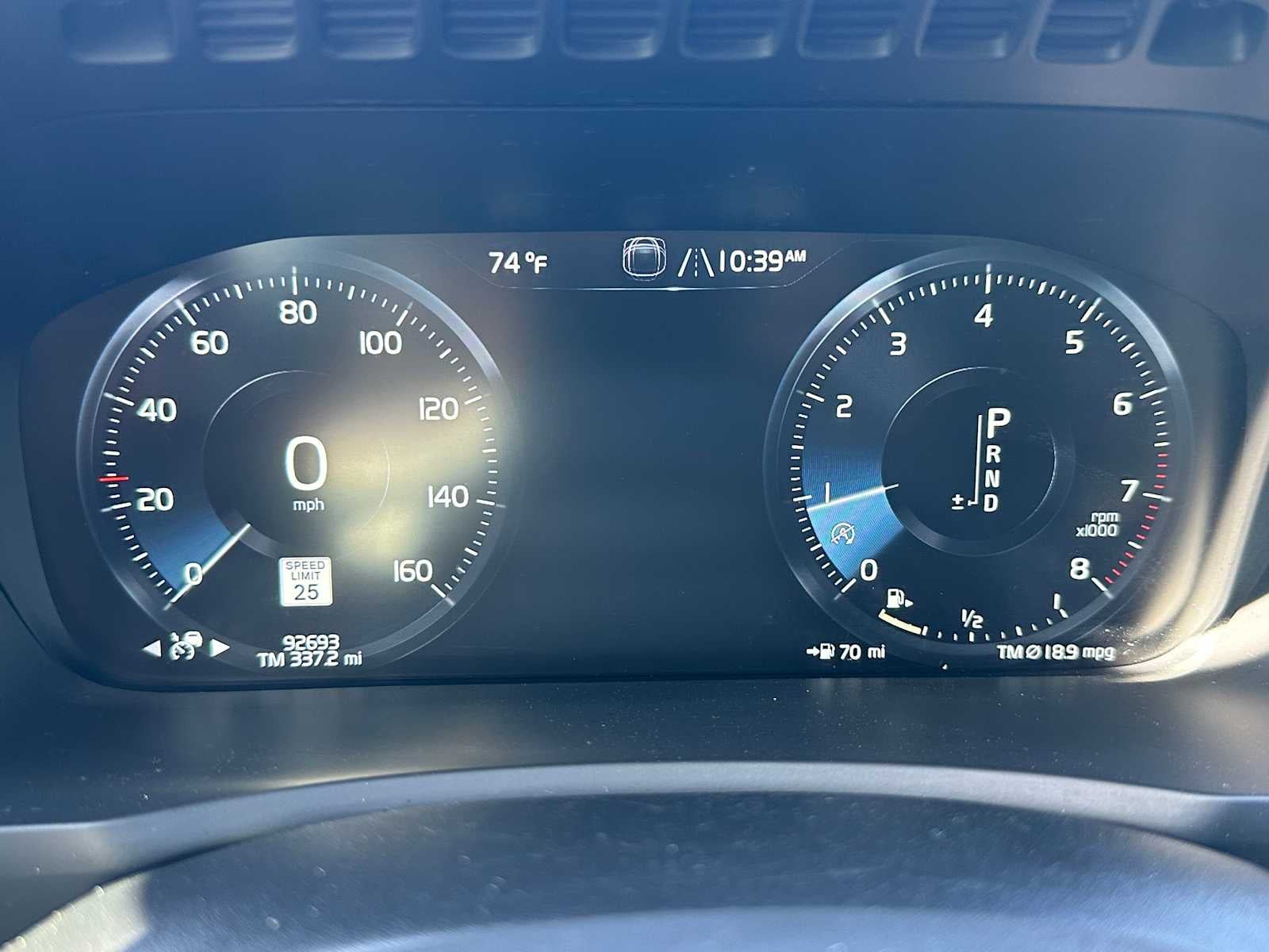 2022 Volvo XC90 Momentum