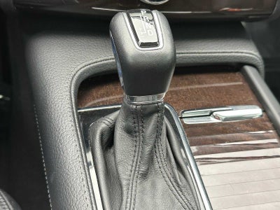 2017 Volvo XC90 Momentum