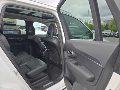 2020 Volvo XC90 Momentum