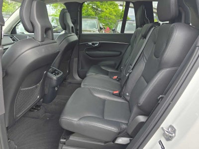2020 Volvo XC90 Momentum