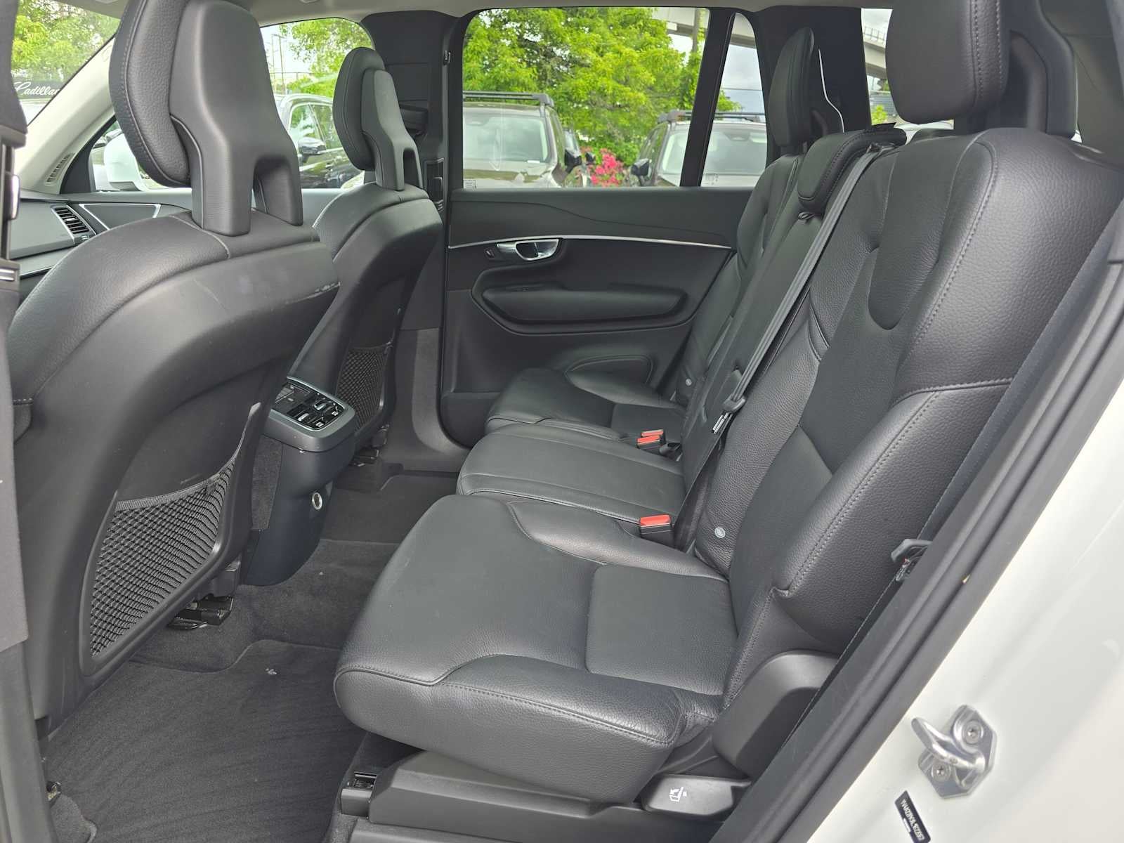 2020 Volvo XC90 Momentum