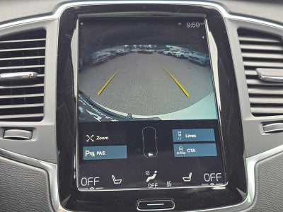 2020 Volvo XC90 Momentum