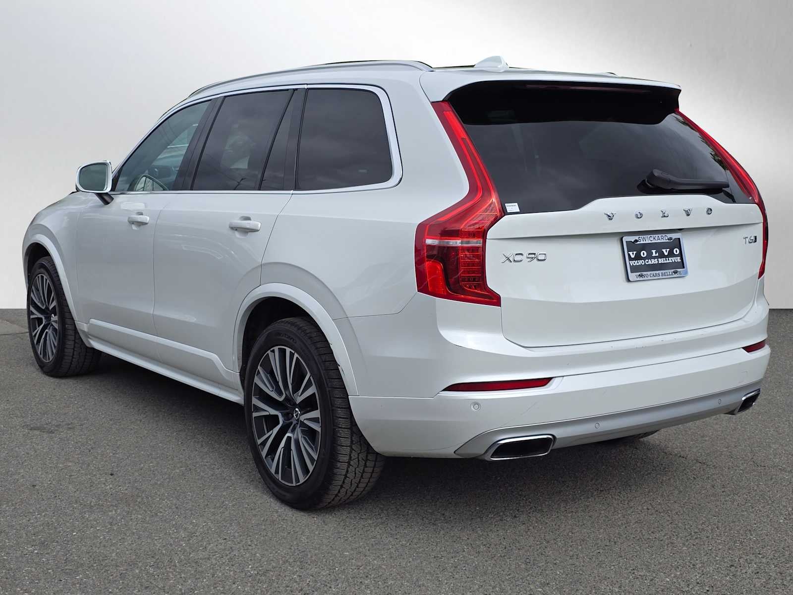 2020 Volvo XC90 Momentum