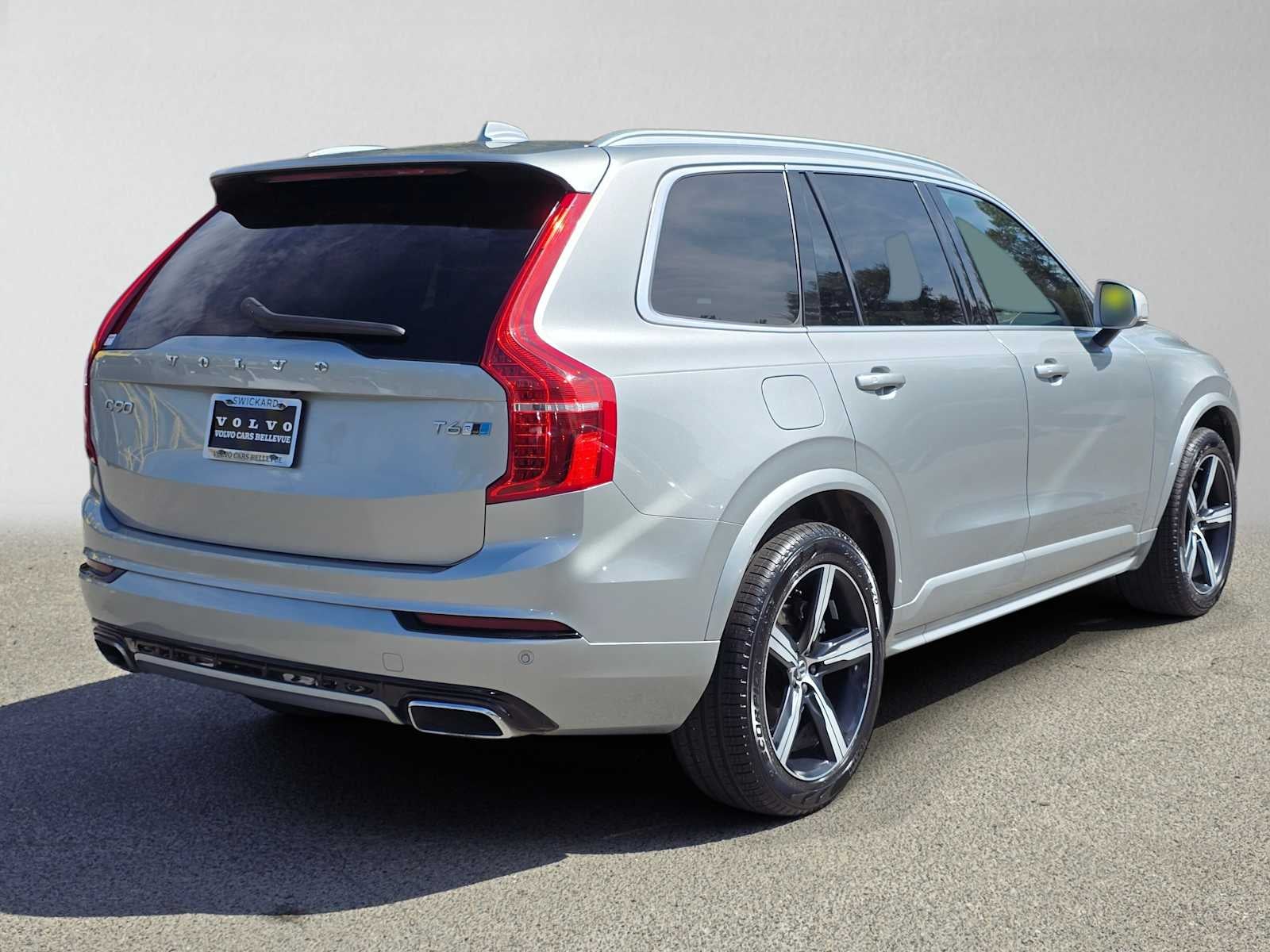 2019 Volvo XC90 R-Design