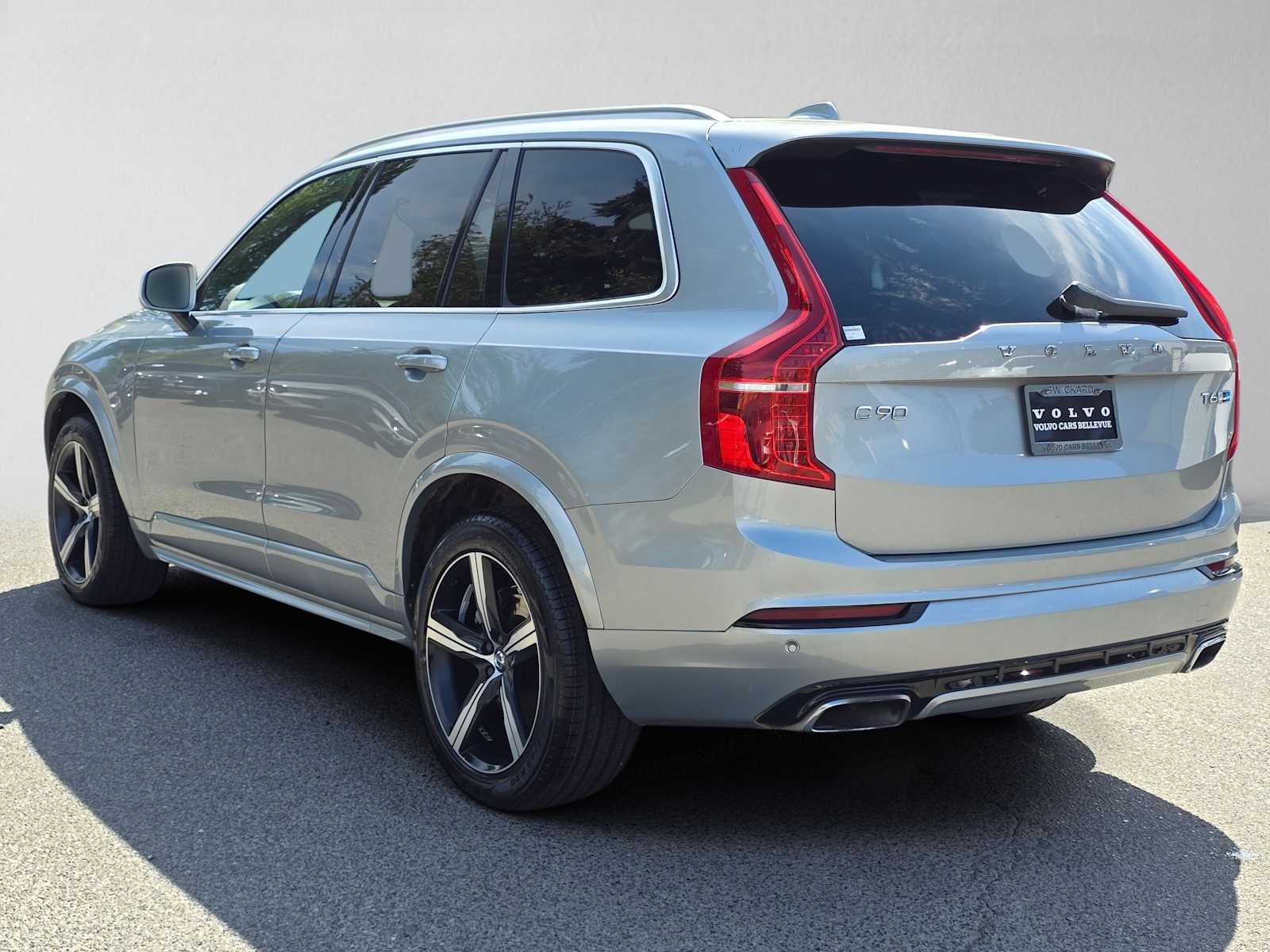 2019 Volvo XC90 R-Design