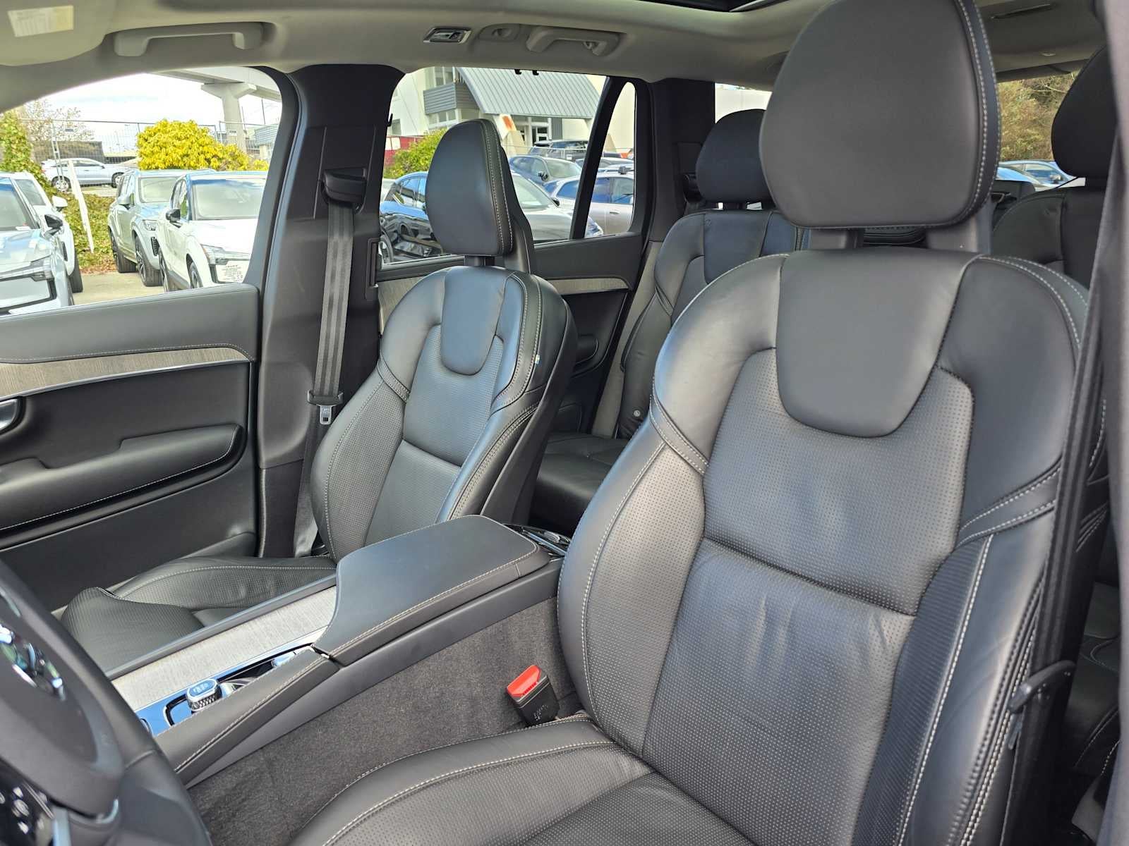 2022 Volvo XC90 Recharge Plug-In Hybrid Inscription