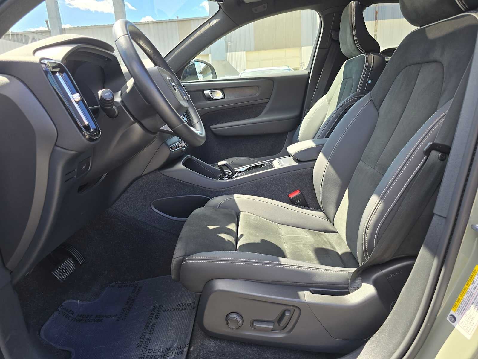 2023 Volvo C40 Recharge Pure Electric Plus