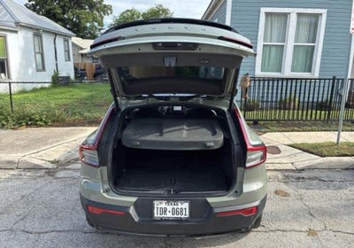 2023 Volvo C40 Recharge Pure Electric Plus