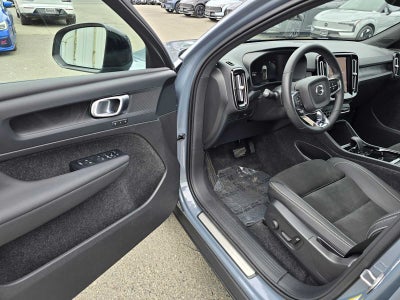 2023 Volvo C40 Recharge Pure Electric Plus