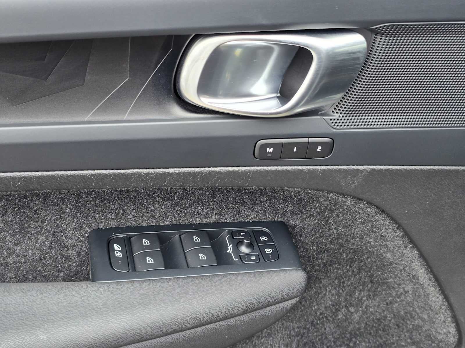 2023 Volvo C40 Recharge Pure Electric Plus