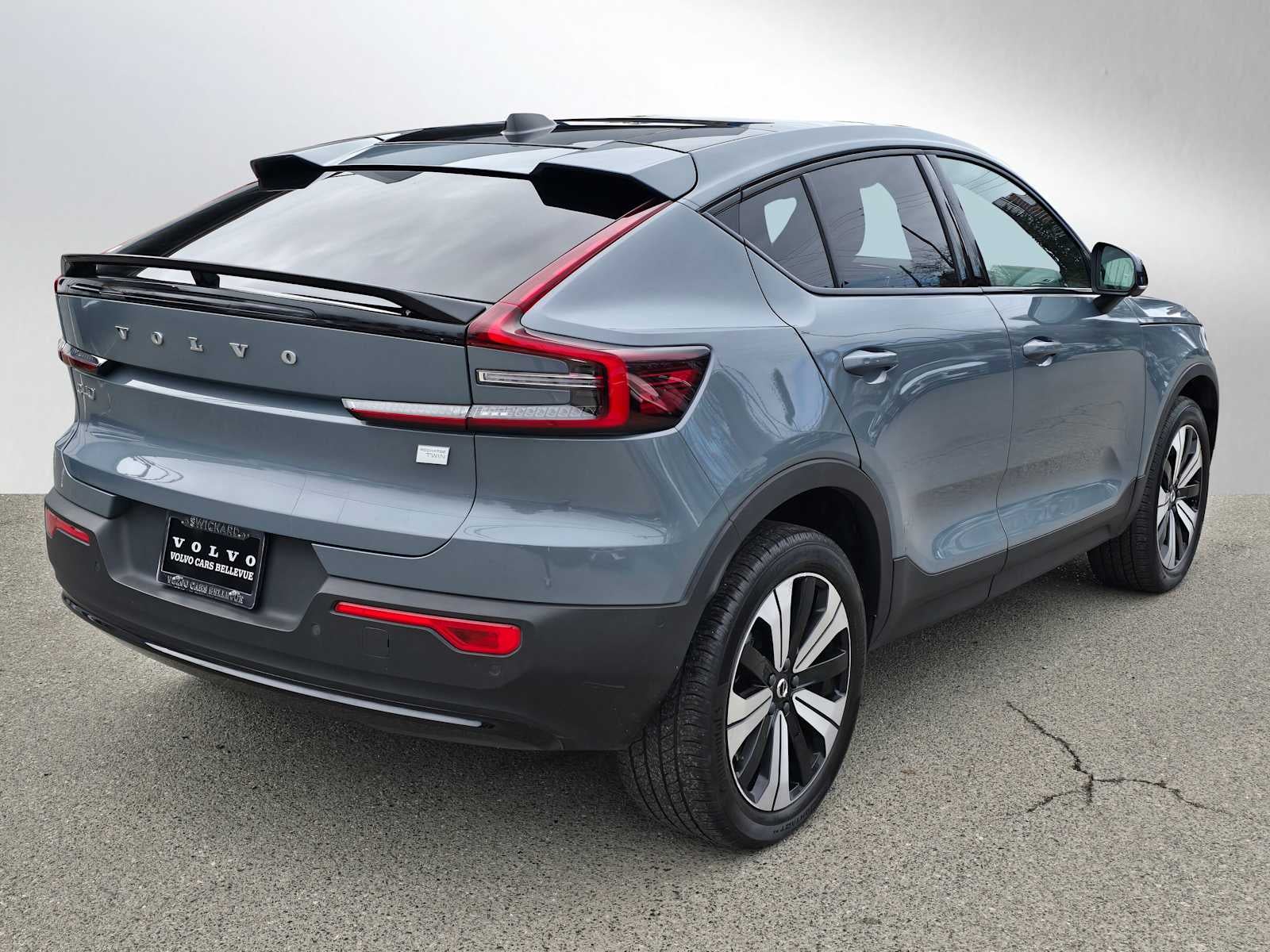 2023 Volvo C40 Recharge Pure Electric Plus