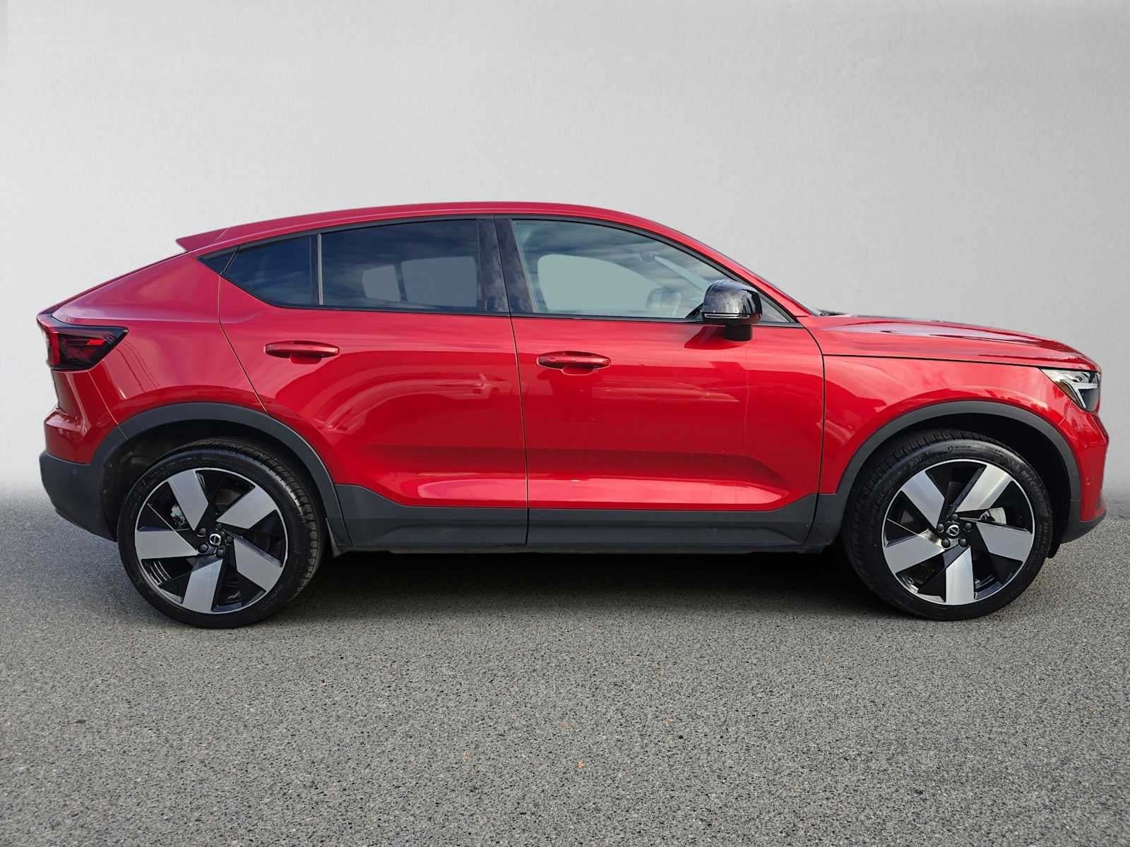 2023 Volvo C40 Recharge Pure Electric Plus