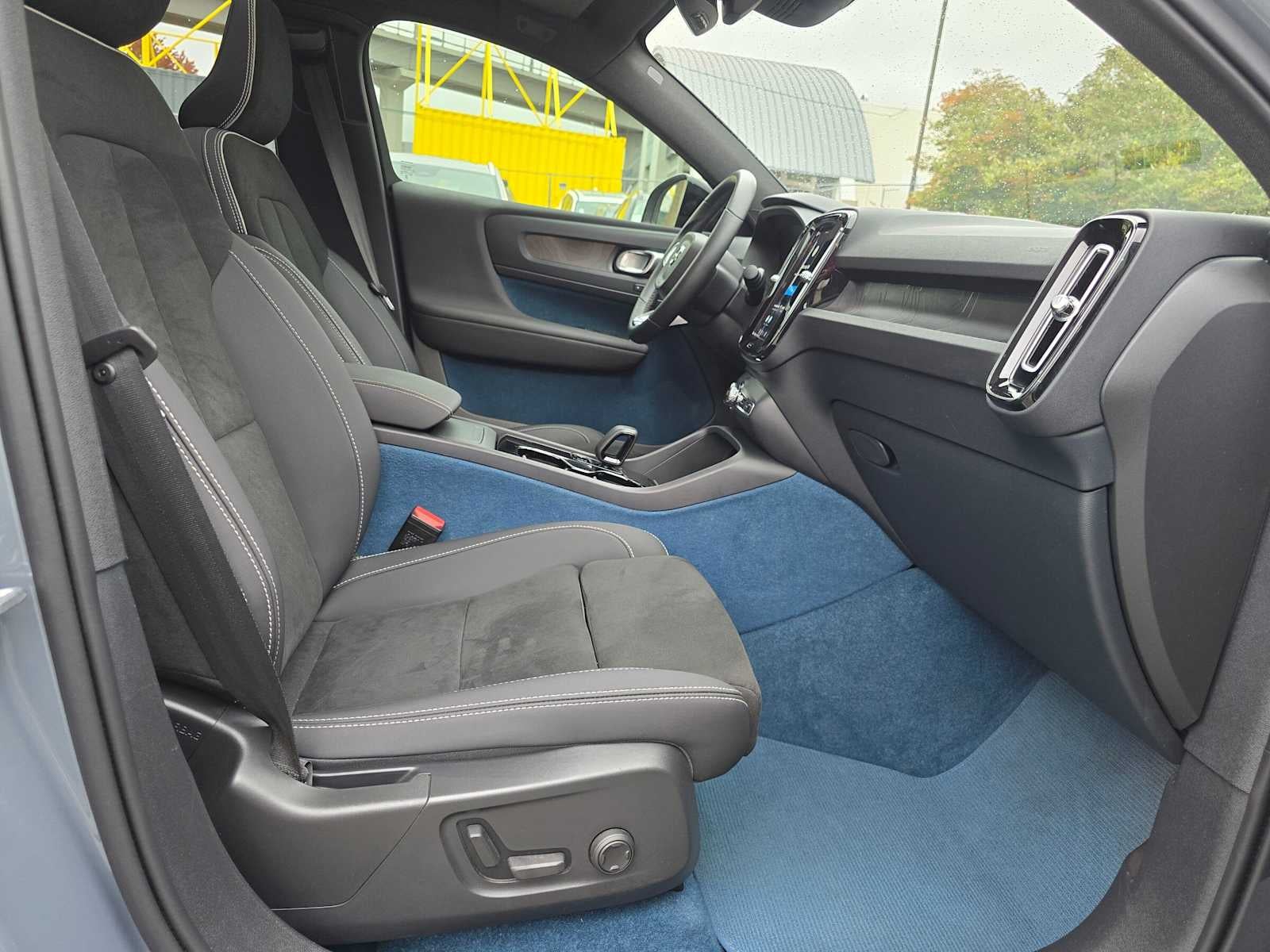 2023 Volvo C40 Recharge Pure Electric Ultimate