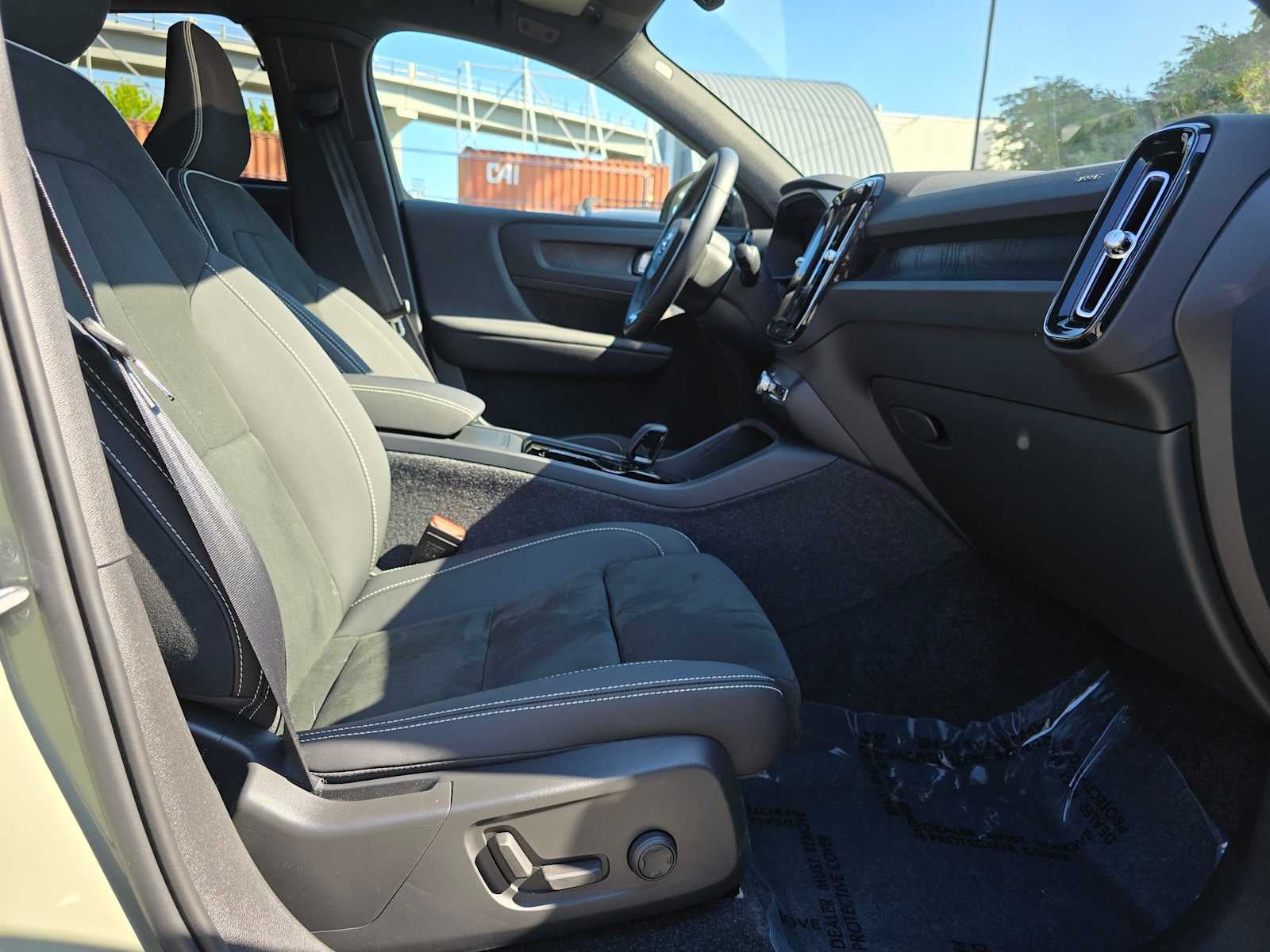 2023 Volvo C40 Recharge Pure Electric Ultimate
