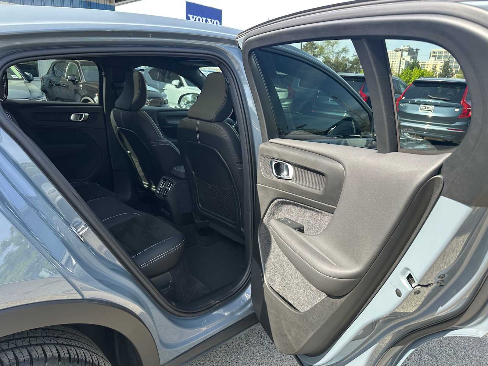 2023 Volvo C40 Recharge Pure Electric Ultimate