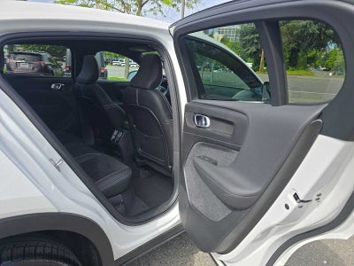 2023 Volvo C40 Recharge Pure Electric Ultimate