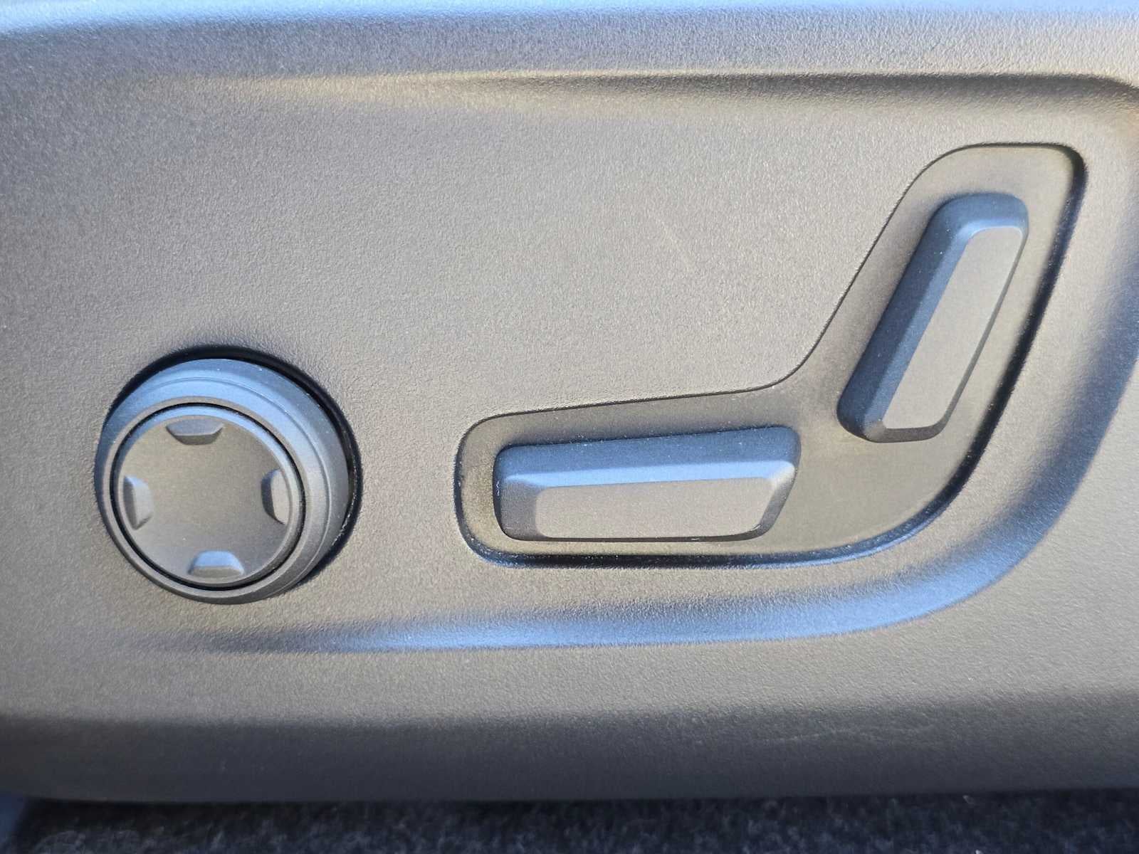 2023 Volvo C40 Recharge Pure Electric Ultimate