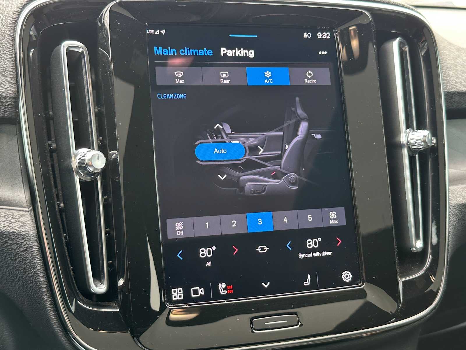 2023 Volvo C40 Recharge Pure Electric Ultimate