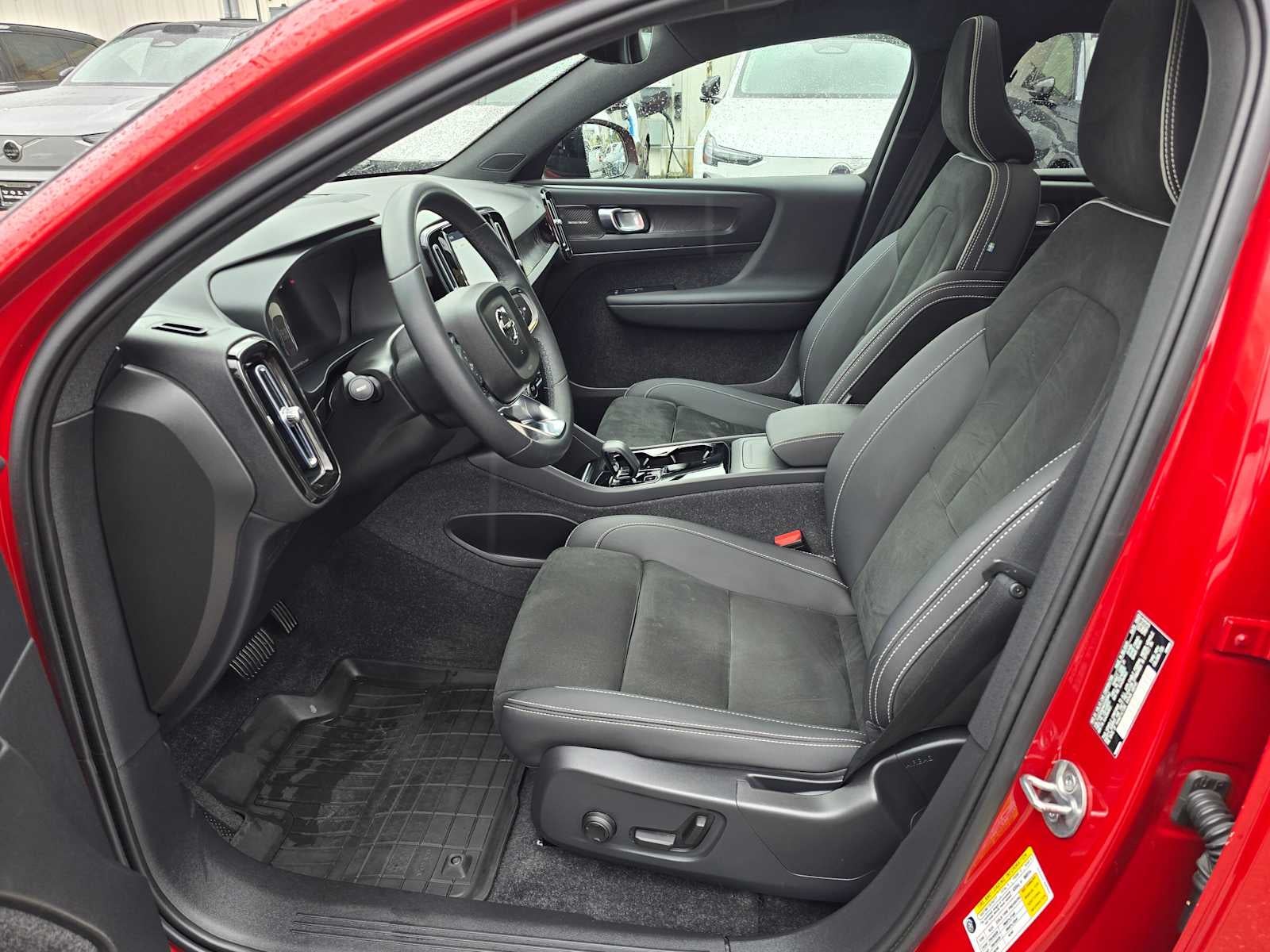 2023 Volvo C40 Recharge Pure Electric Ultimate