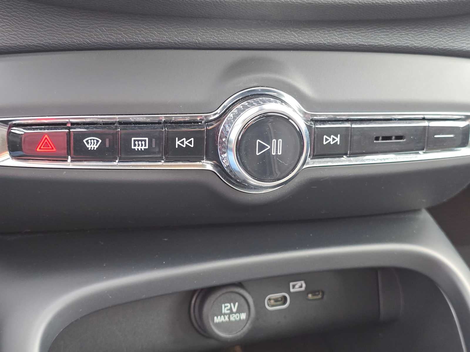 2023 Volvo C40 Recharge Pure Electric Ultimate
