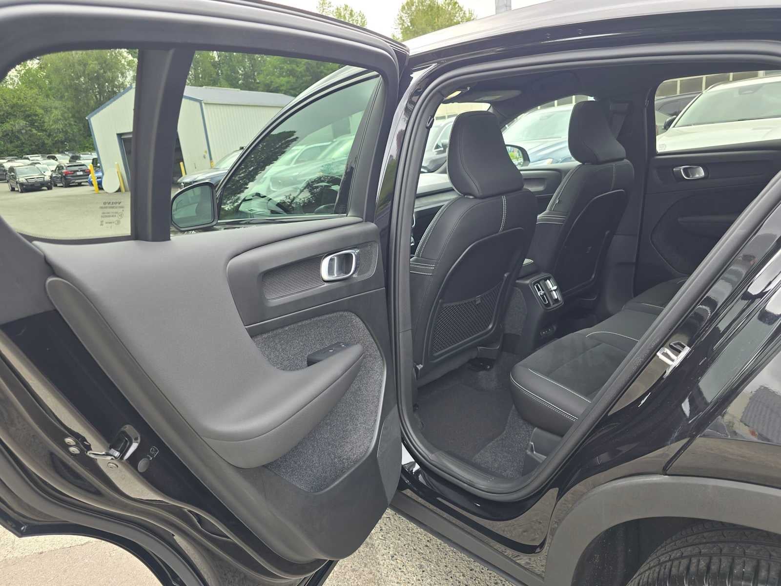 2023 Volvo C40 Recharge Pure Electric Ultimate