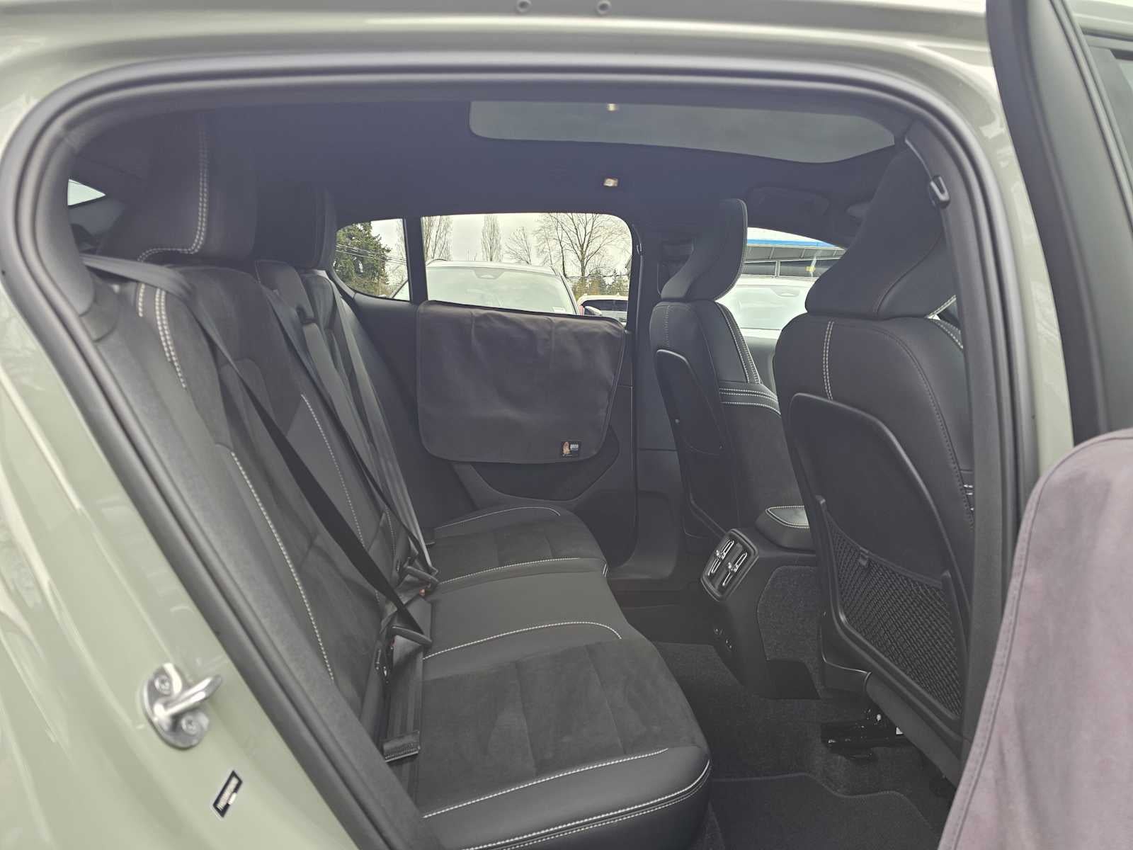 2023 Volvo C40 Recharge Pure Electric Ultimate