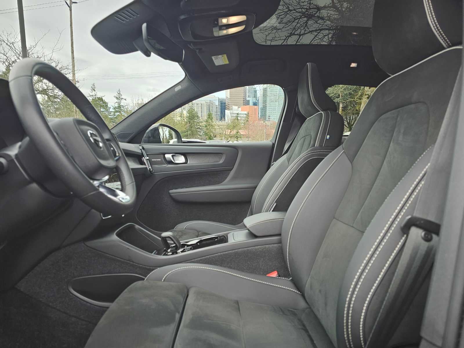 2023 Volvo C40 Recharge Pure Electric Ultimate