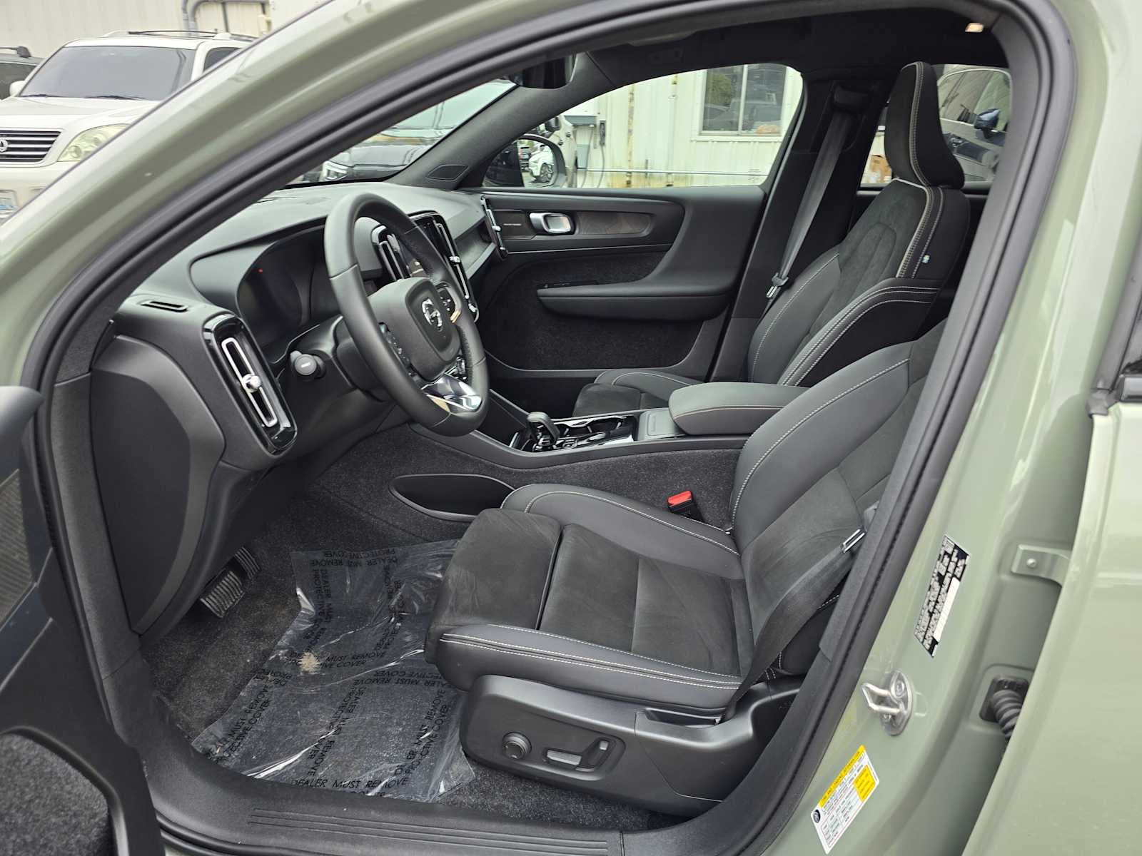 2023 Volvo C40 Recharge Pure Electric Ultimate