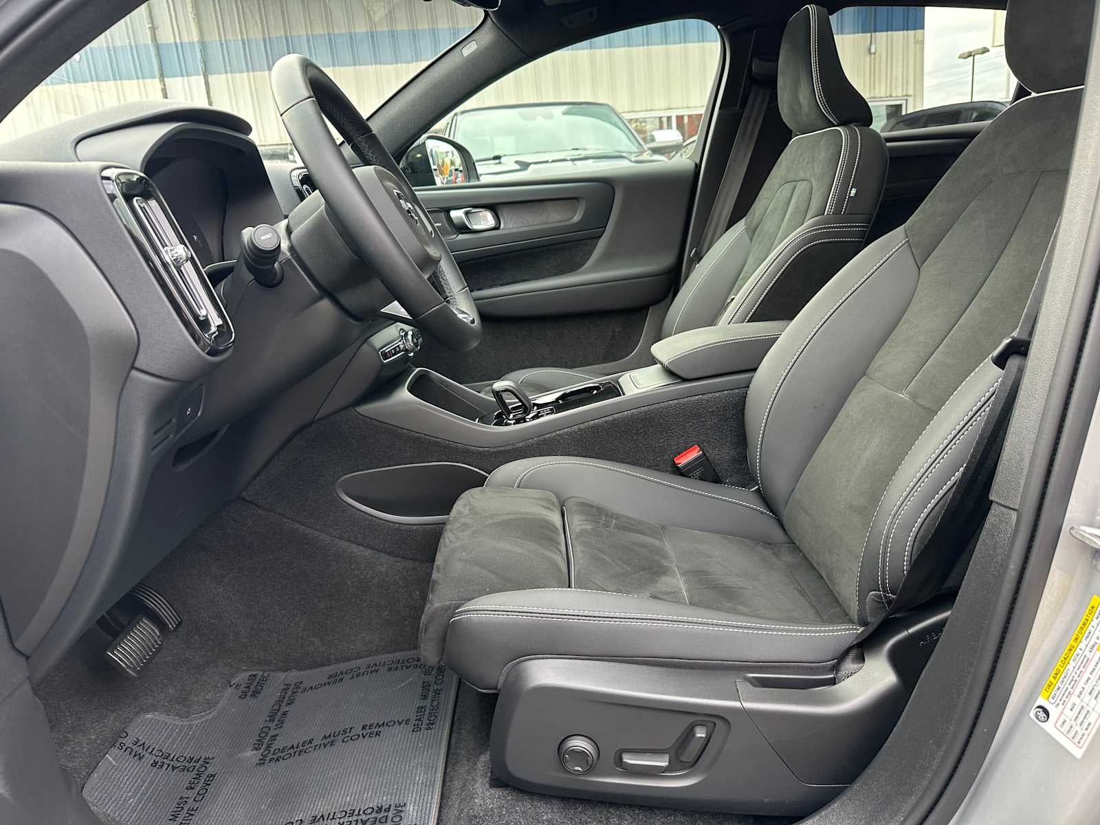 2023 Volvo C40 Recharge Pure Electric Ultimate