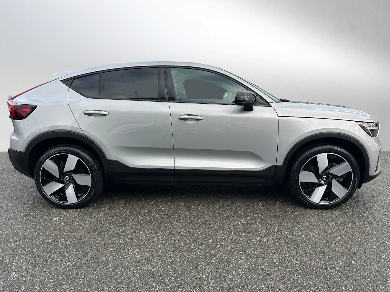 2023 Volvo C40 Recharge Pure Electric Ultimate