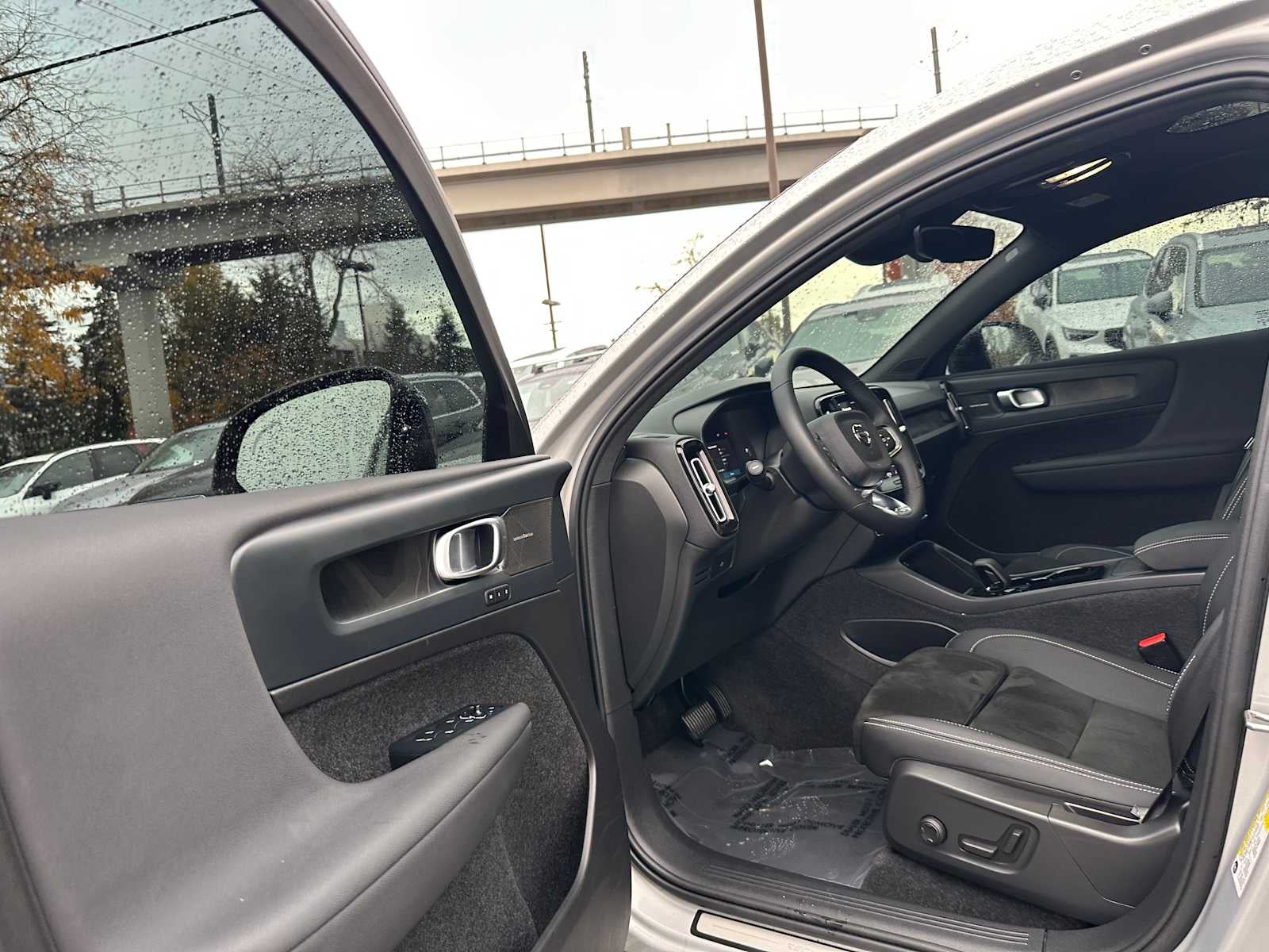 2023 Volvo C40 Recharge Pure Electric Ultimate