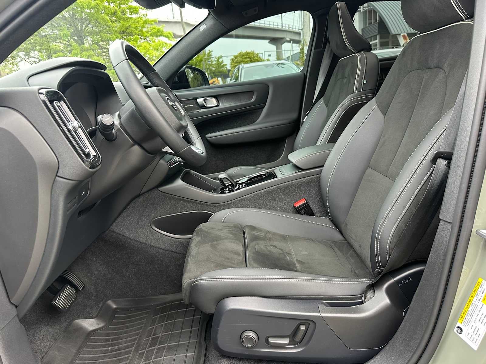 2023 Volvo C40 Recharge Pure Electric Ultimate