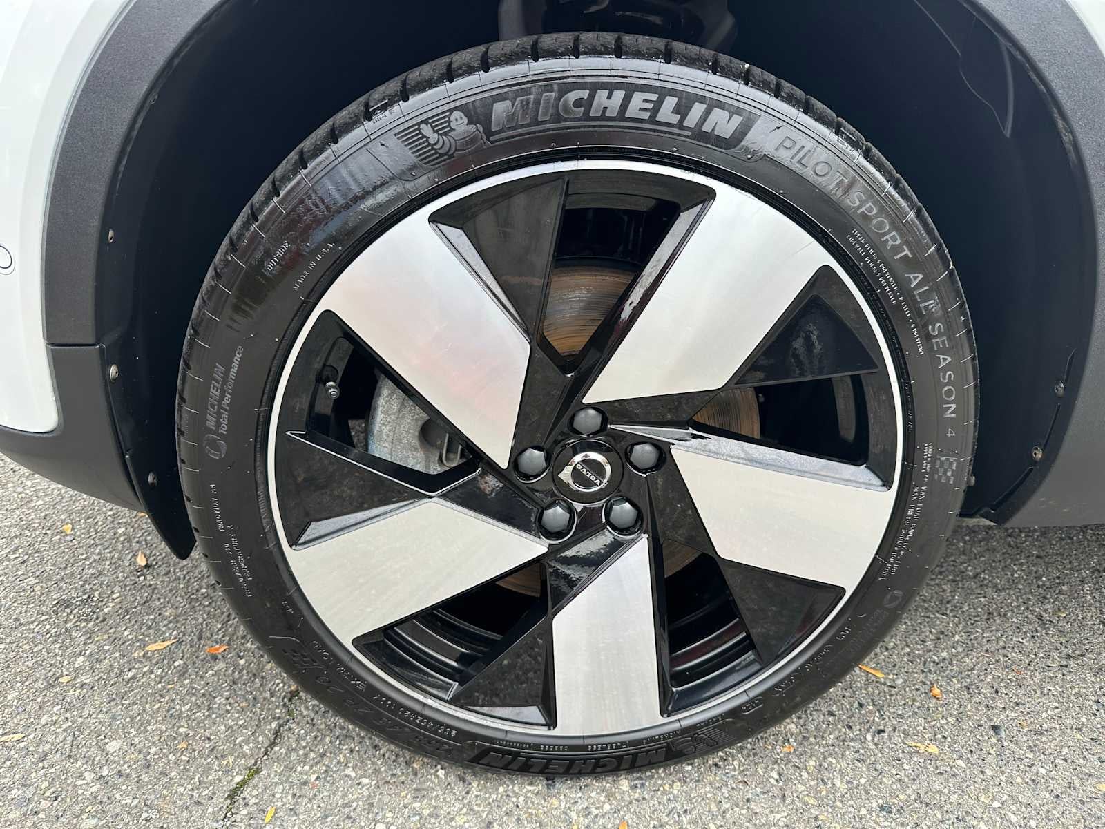 2023 Volvo C40 Recharge Pure Electric Ultimate