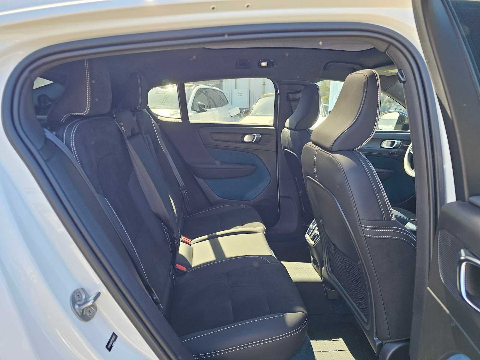 2023 Volvo C40 Recharge Pure Electric Ultimate