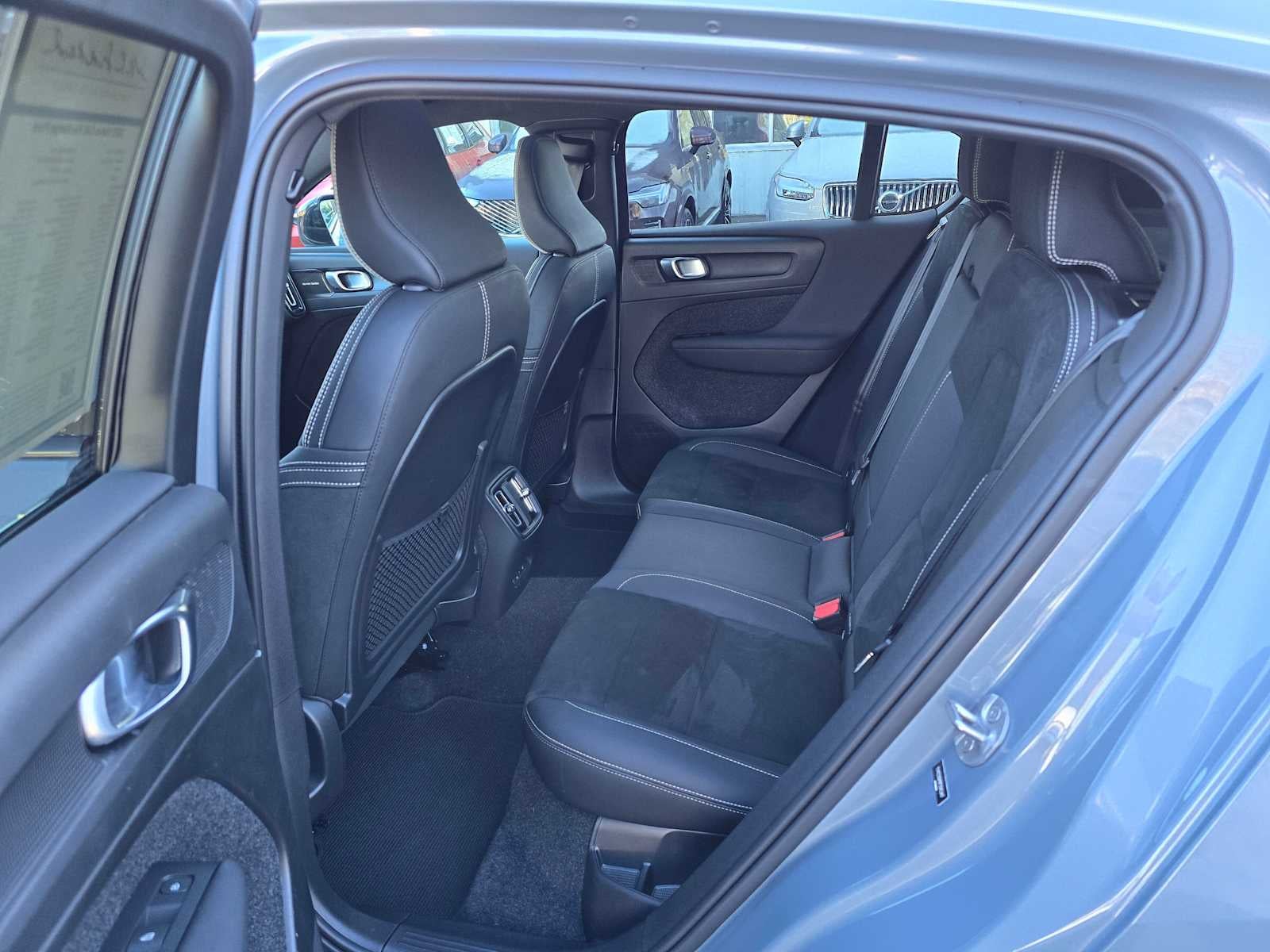 2023 Volvo C40 Recharge Pure Electric Ultimate