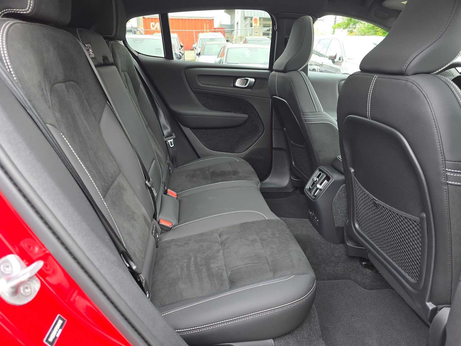 2023 Volvo C40 Recharge Pure Electric Ultimate
