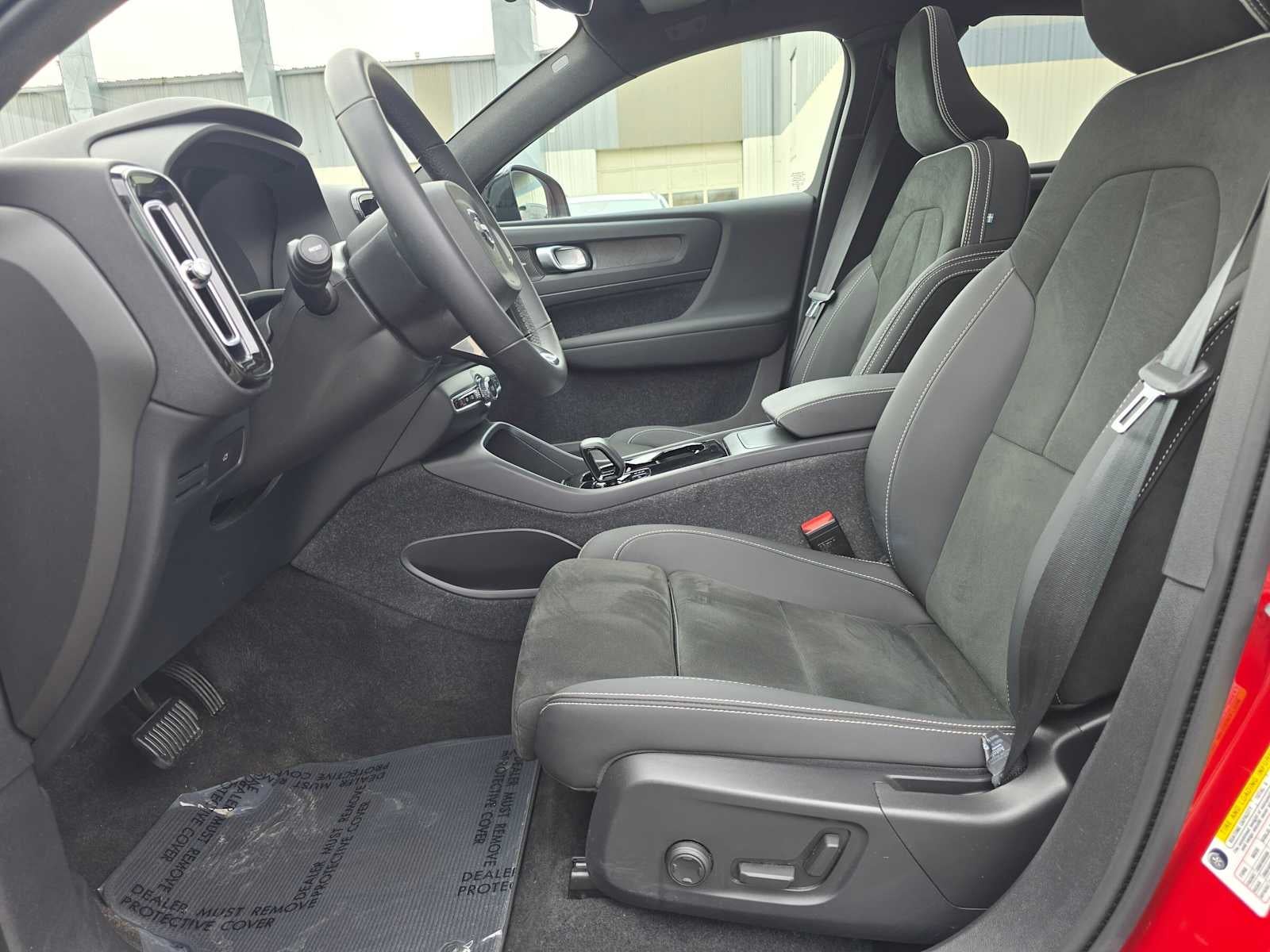 2023 Volvo C40 Recharge Pure Electric Ultimate