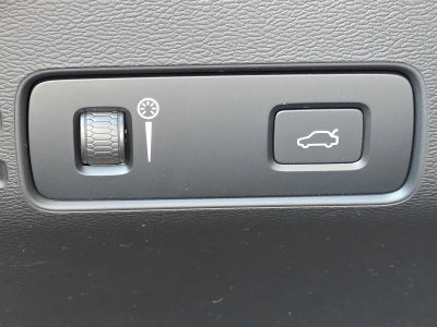2022 Volvo XC40 Recharge Pure Electric Twin Ultimate