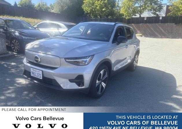 2023 Volvo XC40 Recharge Pure Electric Core