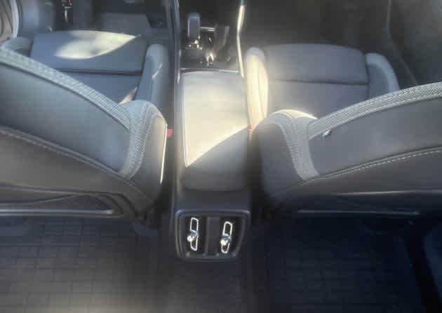 2023 Volvo XC40 Recharge Pure Electric Core
