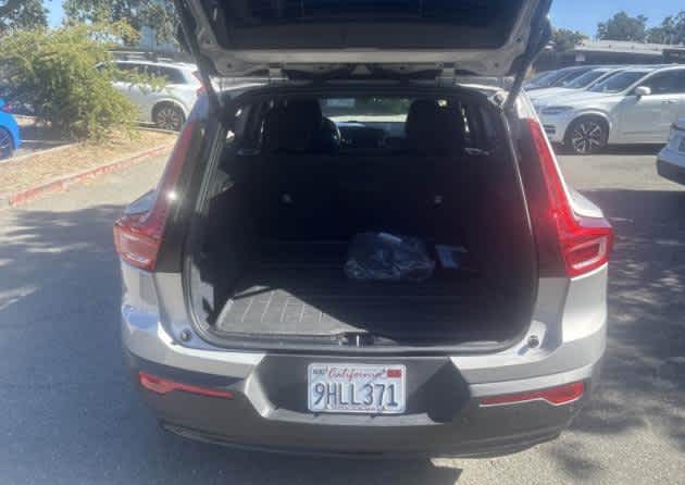 2023 Volvo XC40 Recharge Pure Electric Core